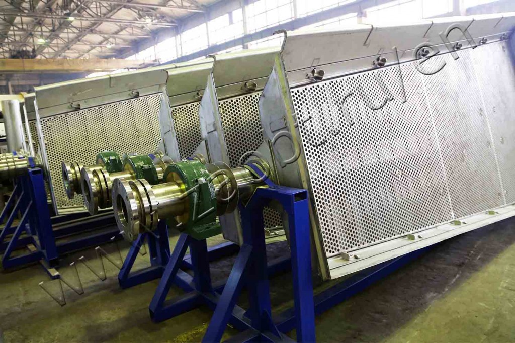 The latest in a series of rotary vacuum filter cells Safe